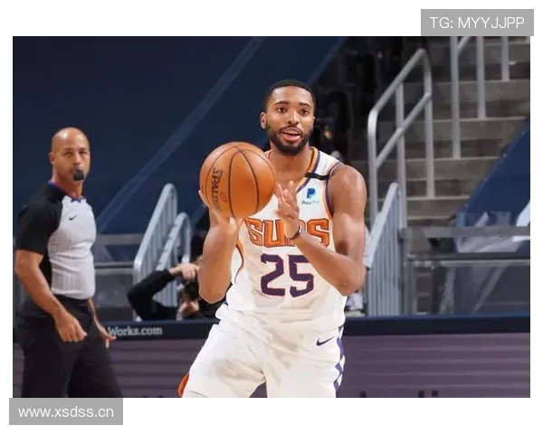 布里奇斯无球跑动拉开空间，3D属性成太阳外线防守核心